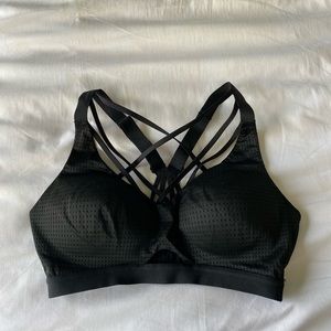 Victoria’s Secret SPORT sports bra